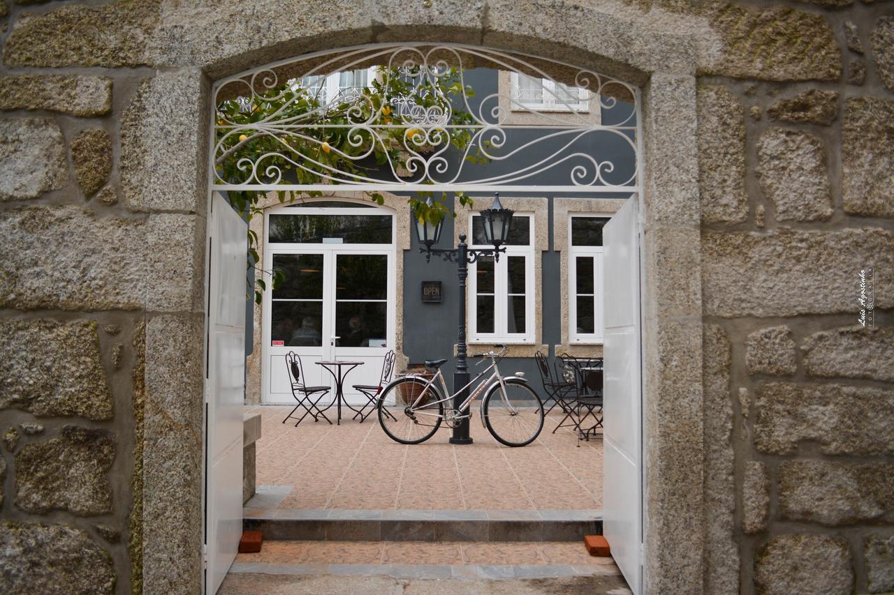 Paco 100 Pressa Bed & Breakfast โกวิลา ภายนอก รูปภาพ